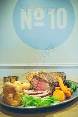 No 10 The Arlington Coffee Lounge Bar & Bistro