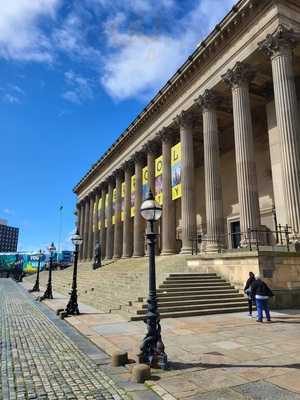 Autograph - The Empire Theatre Cafe Ba