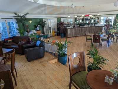Rotunda Cafe Bar