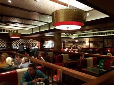 Frankie & Benny's