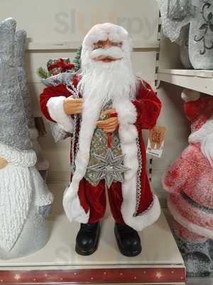 Deedee's Cafe At The Range