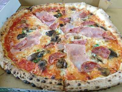 Pizzeria Da Gennaro