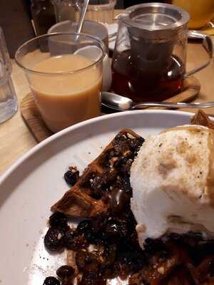 Artel - London Street