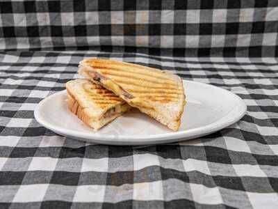 Gibbo's Ringside Bistro