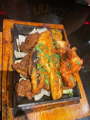 Cardamom Black Gin Bar & Asian Grill