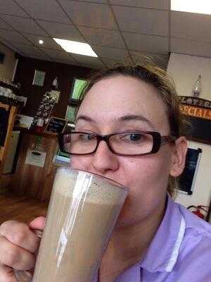 Clovers Coffee Shop And Diner