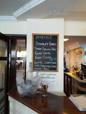 Thornberries Bar And Grill