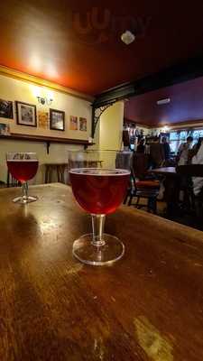 Kings Head Free House