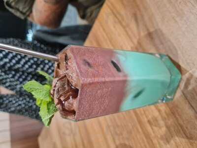 Umi Japanese Bar & Restaurant