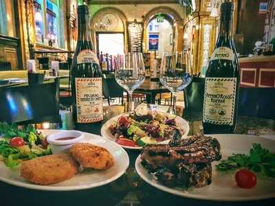 Portofinos Restaurant