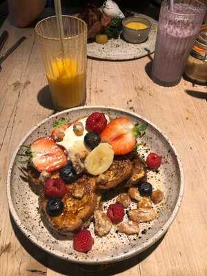 Pot Kettle Black Spinningfields