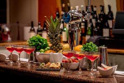 Metropole Lounge Bar