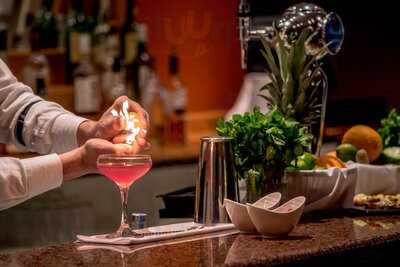 Metropole Lounge Bar