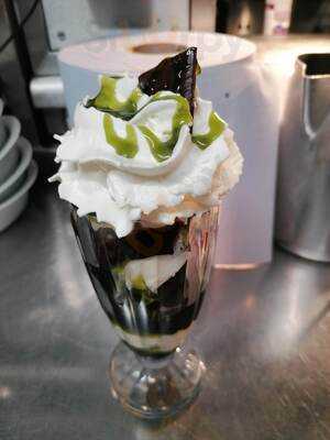 The Bishopsgate Table Table