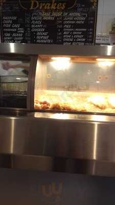 Drakes Fish And Chip Restaurant And Take Away