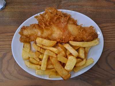 Drakes Fish And Chip Restaurant And Take Away