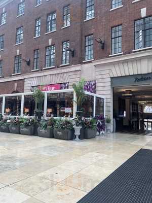 Nando's Leeds - The Light