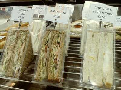 Kwik Stop News & Snacks