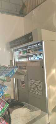 Kwik Stop News & Snacks