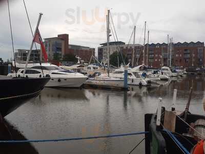 Humber Dock Bar & Grill