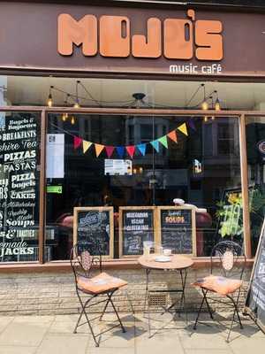 Mojos Music Cafe