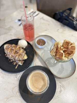 Heavenly Desserts - Huddersfield