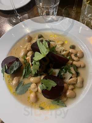 Toff's Bar And Brasserie