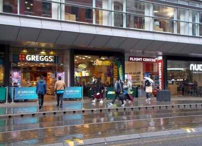 Subway - Piccadilly Plaza