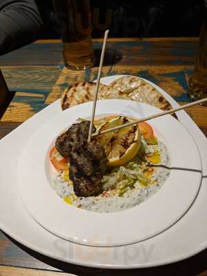 Hill 16 Grog House And Kitchen