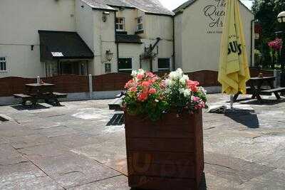 The Queens Arms