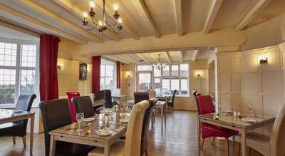 No.29 Bar And Kitchen At The Kensington