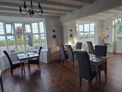 No.29 Bar And Kitchen At The Kensington