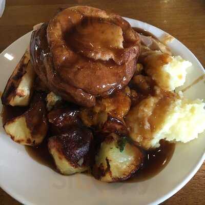 Castle Carvery Racecourse