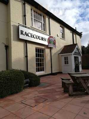 Castle Carvery Racecourse