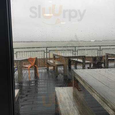 Landguard Visitor Centre, View Point Cafe And Ferry