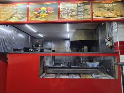 Avenue Kebab House
