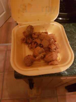 Captain Tony's Pizza And Pasta Emporium