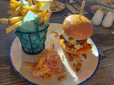 Coast House Bar And Grill