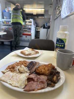 The Pitstop Roadside Diner