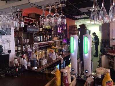 Johnny B Goods Bar & Grill