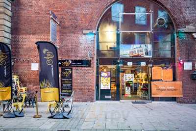 Cantinho Do Aziz Leeds