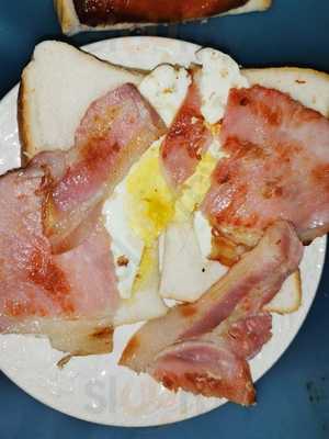 The Cafe At Old Mill