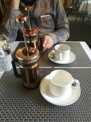 Choosy's Tea & Coffee House