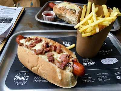 Primo's Gourmet Hot Dogs