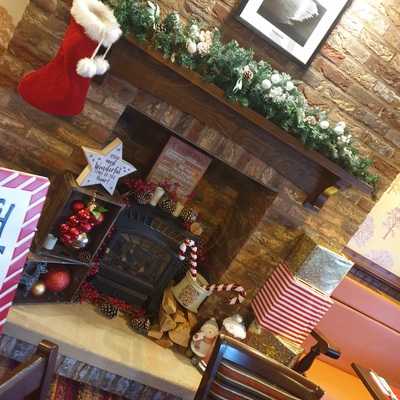 Farmhouse Inns Pub Restaurant