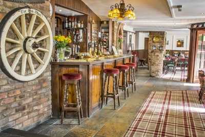 The Oak Wheel Pub
