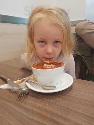 Bb's Coffee And Muffins