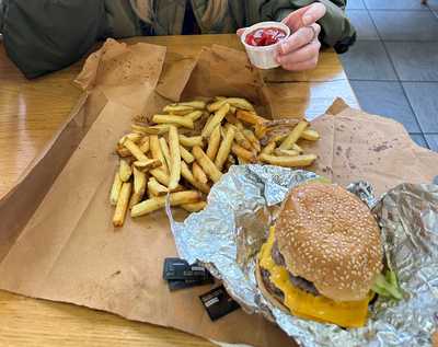 Five Guys Leeds Duncan St