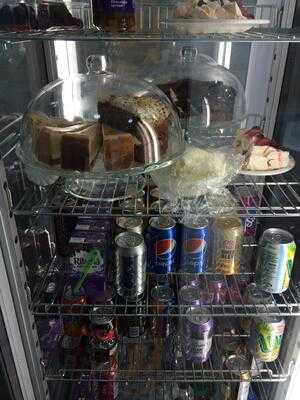 Dj's Deli And Fastfood