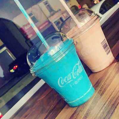 Desire Shakes And Cakes